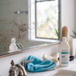 usuwanie korozji z lustra