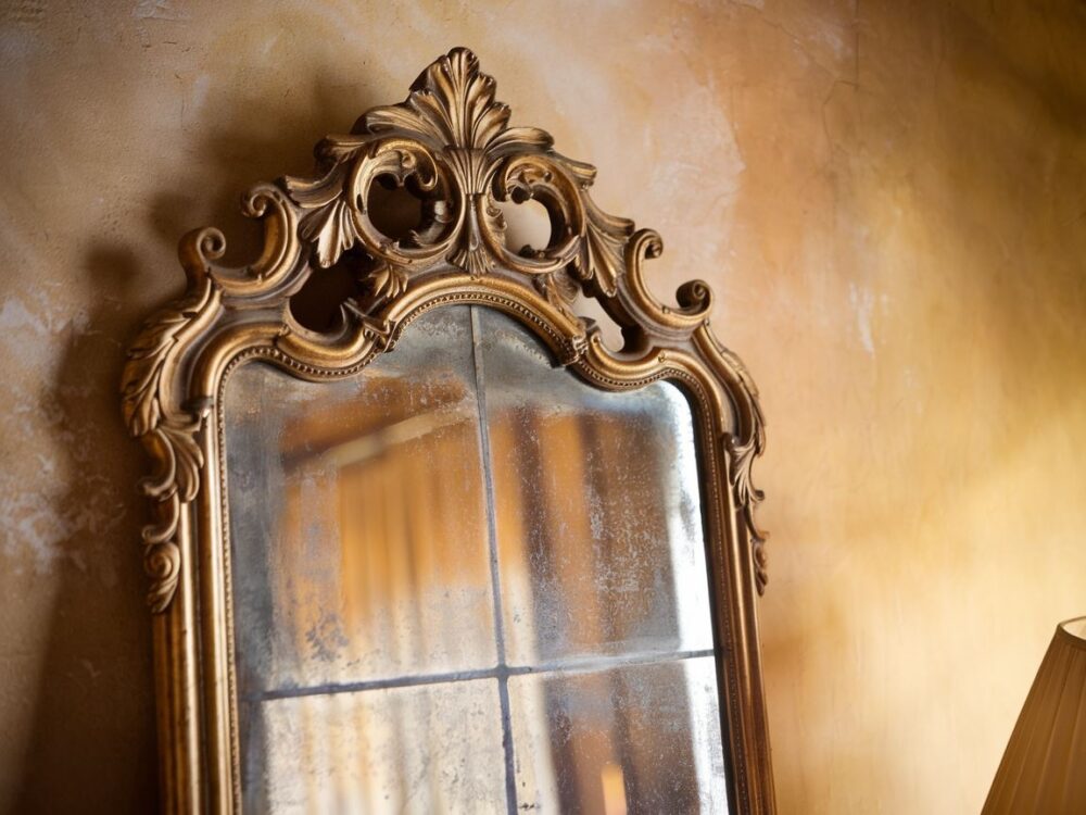 zabytkowe lustro